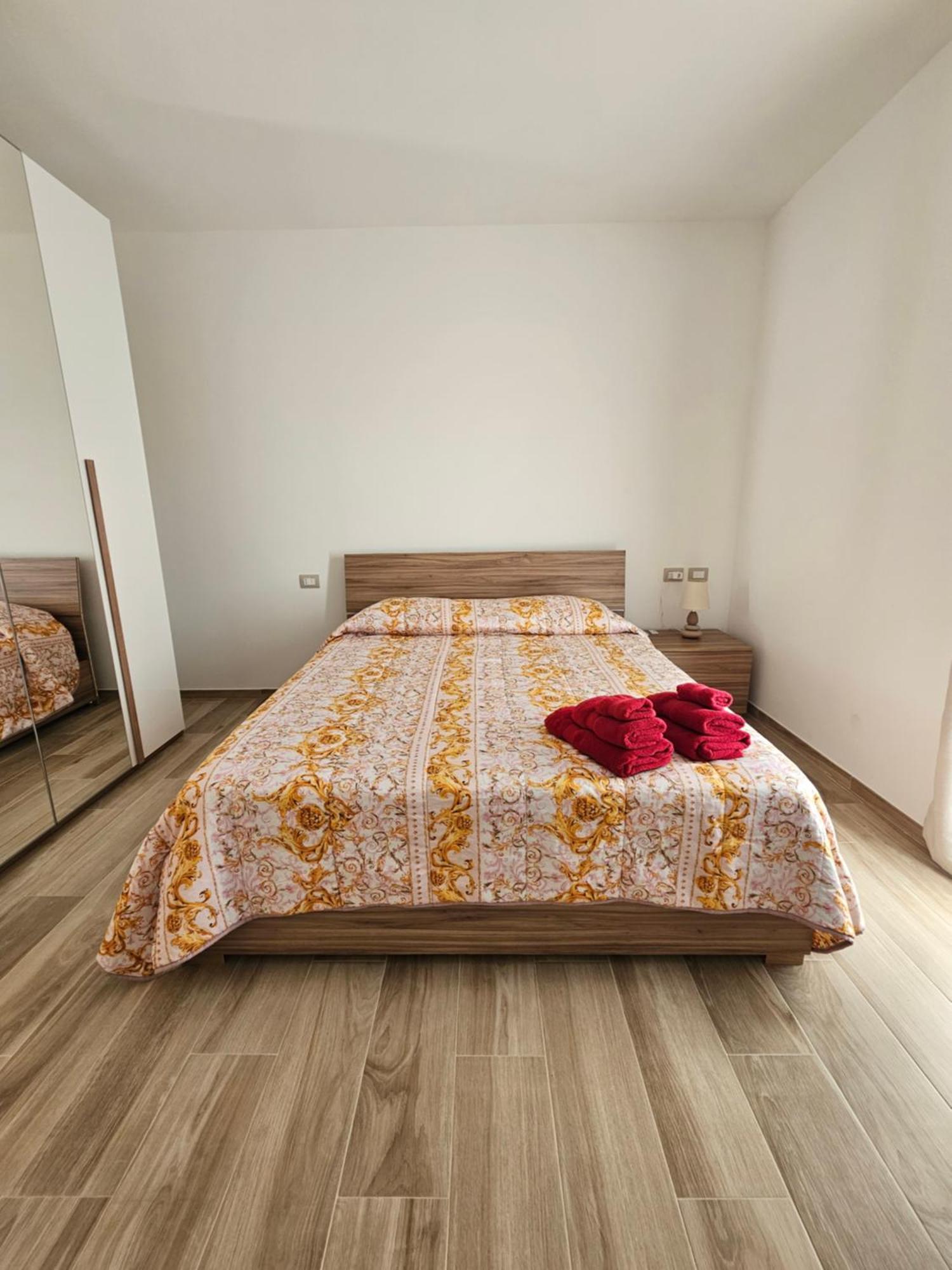 Ferienwohnung Dream & Fly Scafa Fiumicino Exterior foto